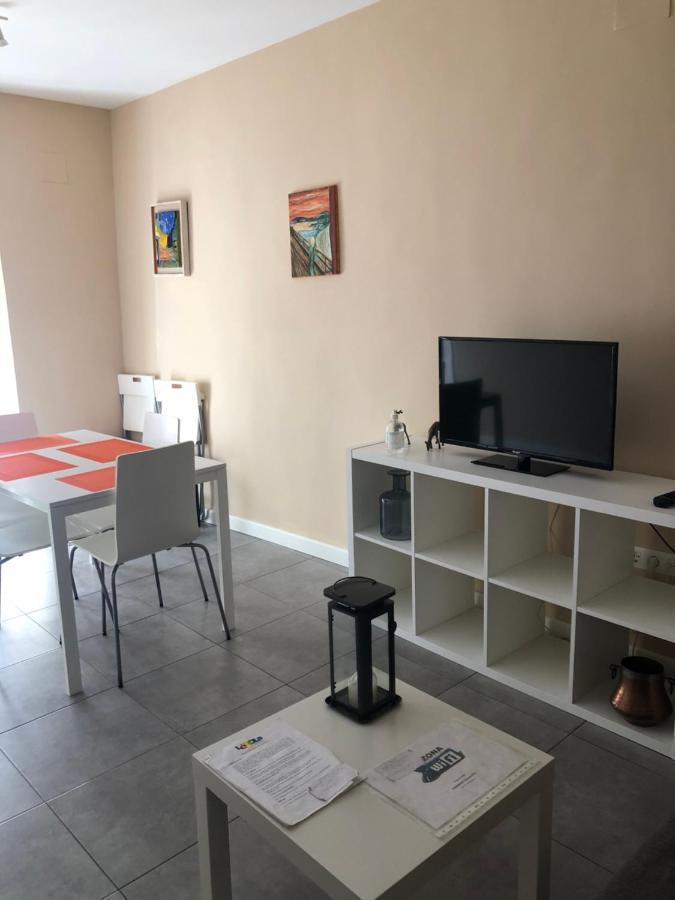 Damas 3 Appartement Caces Buitenkant foto
