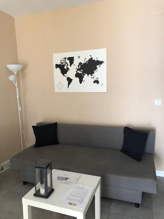 Damas 3 Appartement Caces Buitenkant foto